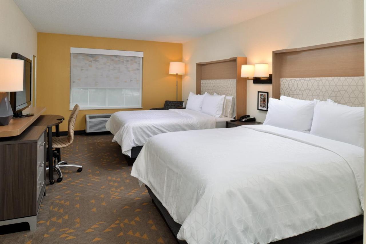 Holiday Inn Hotel & Suites Overland Park-Convention Center By Ihg Esterno foto