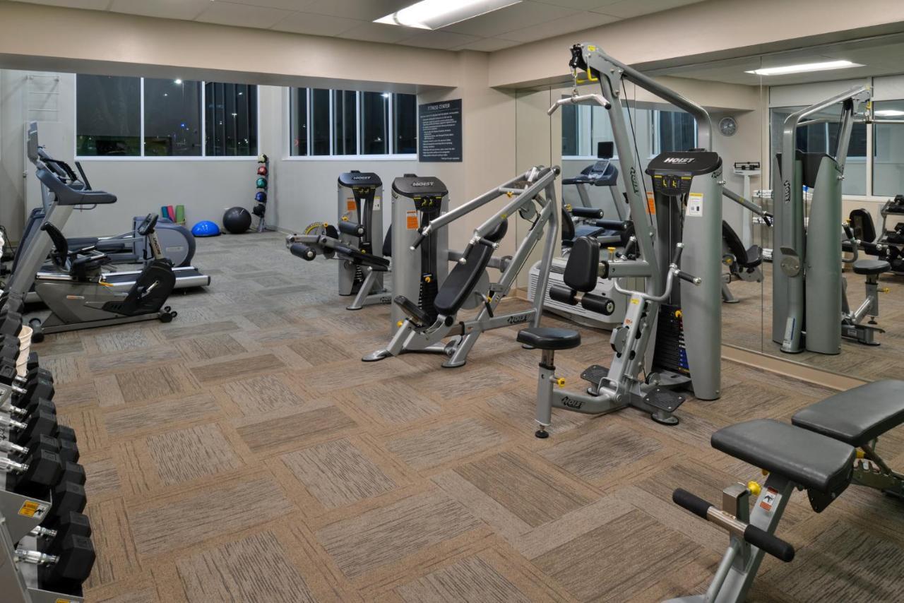 Holiday Inn Hotel & Suites Overland Park-Convention Center By Ihg Esterno foto