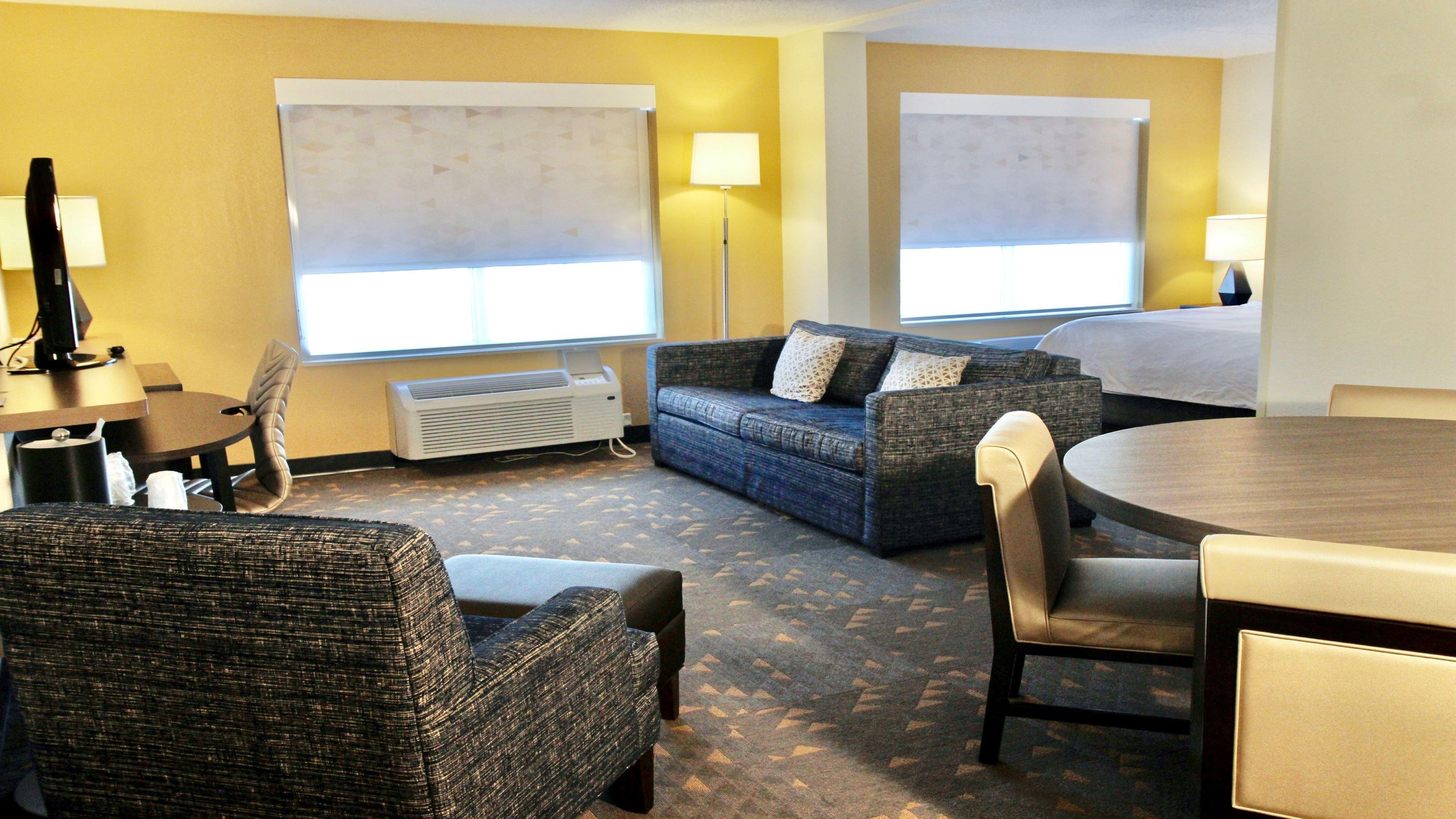 Holiday Inn Hotel & Suites Overland Park-Convention Center By Ihg Esterno foto