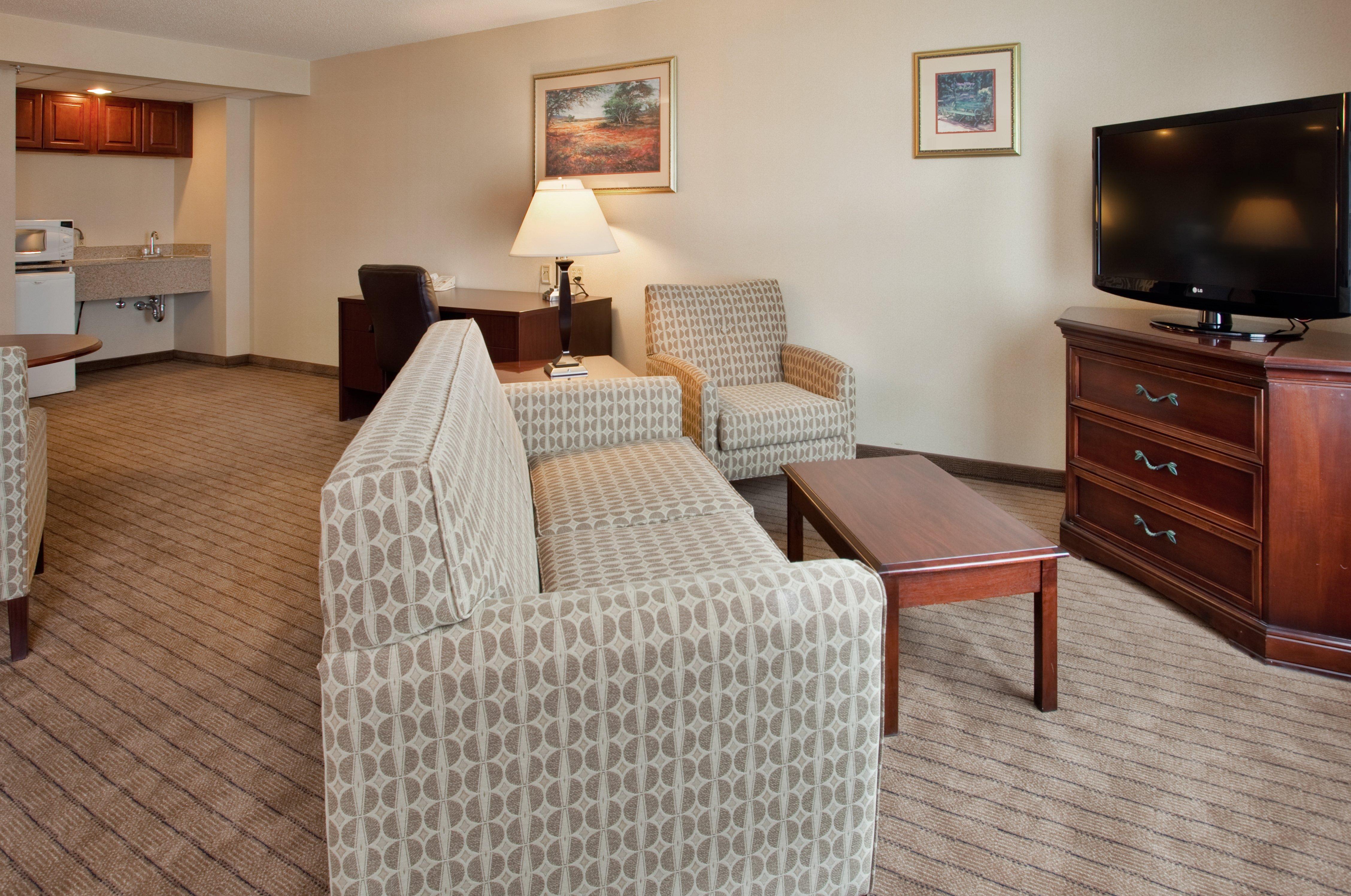 Holiday Inn Hotel & Suites Overland Park-Convention Center By Ihg Esterno foto
