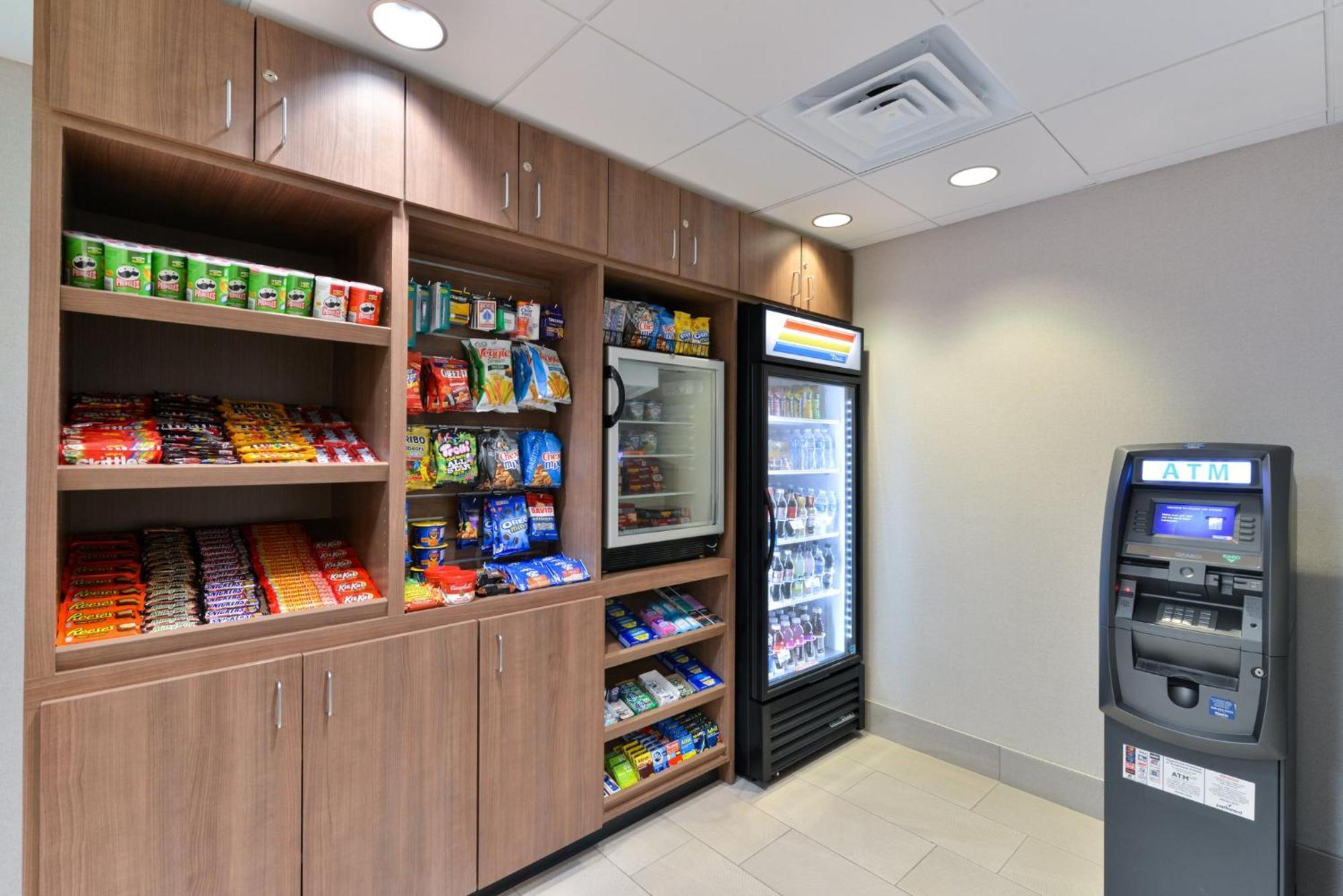 Holiday Inn Hotel & Suites Overland Park-Convention Center By Ihg Esterno foto